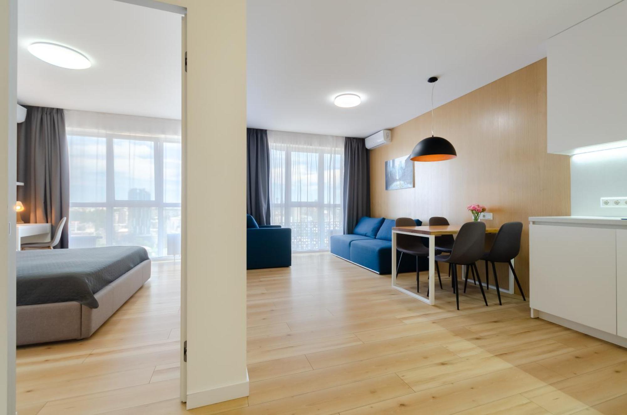Petrovdom 205-206 Panoramic City View Apartments At Rc Kvartet, Central Railway Station Kiev Esterno foto