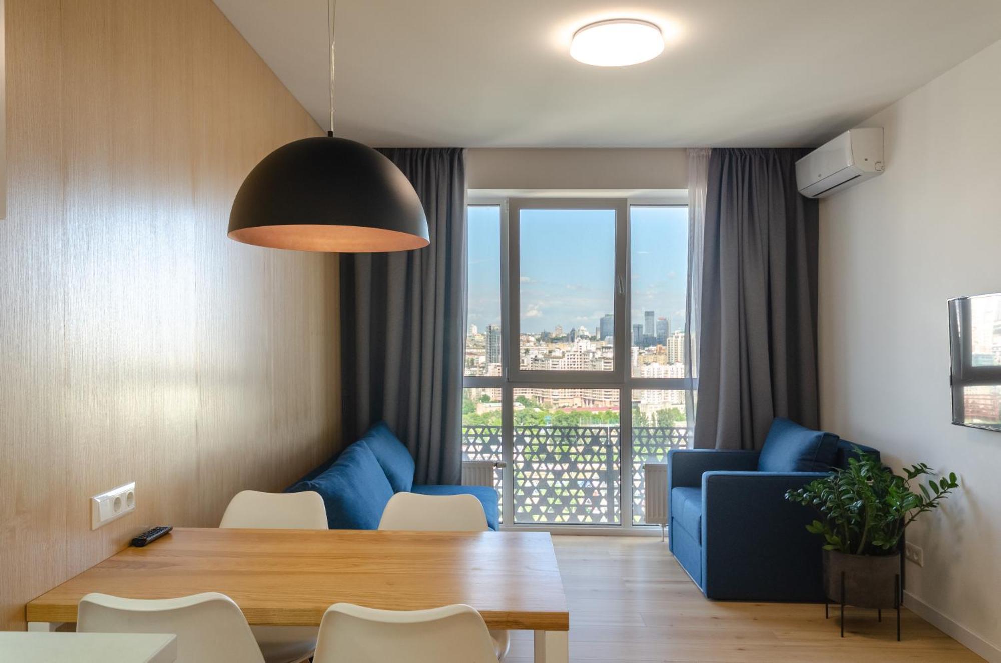 Petrovdom 205-206 Panoramic City View Apartments At Rc Kvartet, Central Railway Station Kiev Esterno foto
