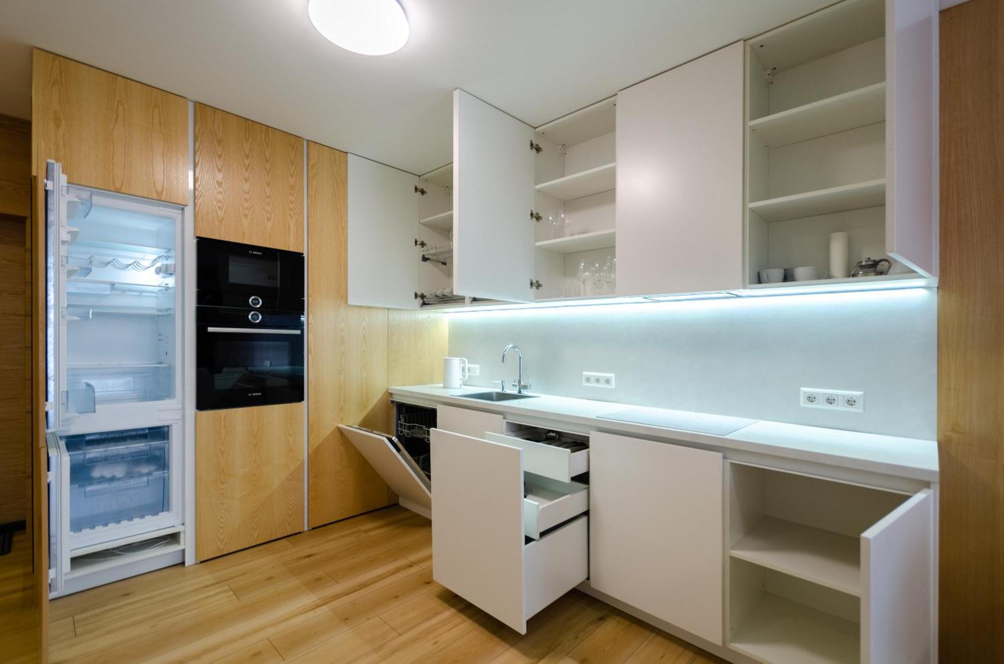Petrovdom 205-206 Panoramic City View Apartments At Rc Kvartet, Central Railway Station Kiev Esterno foto